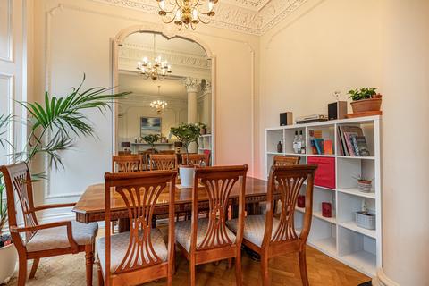 350a Albert Drive, Glasgow, G41 5PQ