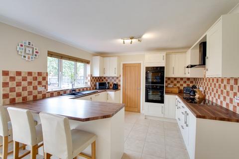 5 bedroom detached house for sale, Stow Gardens, Wisbech, PE13