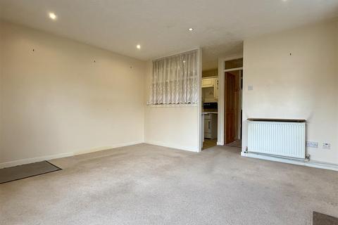 47 Brighton Grove, Hereford, HR4 9TS