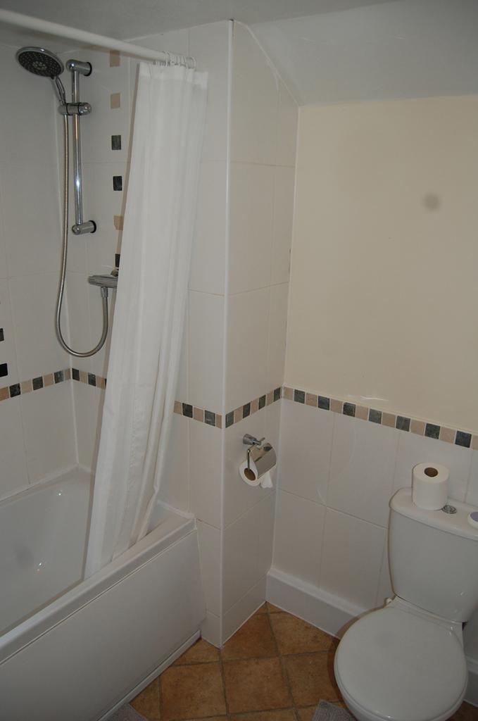 Bathroom 2
