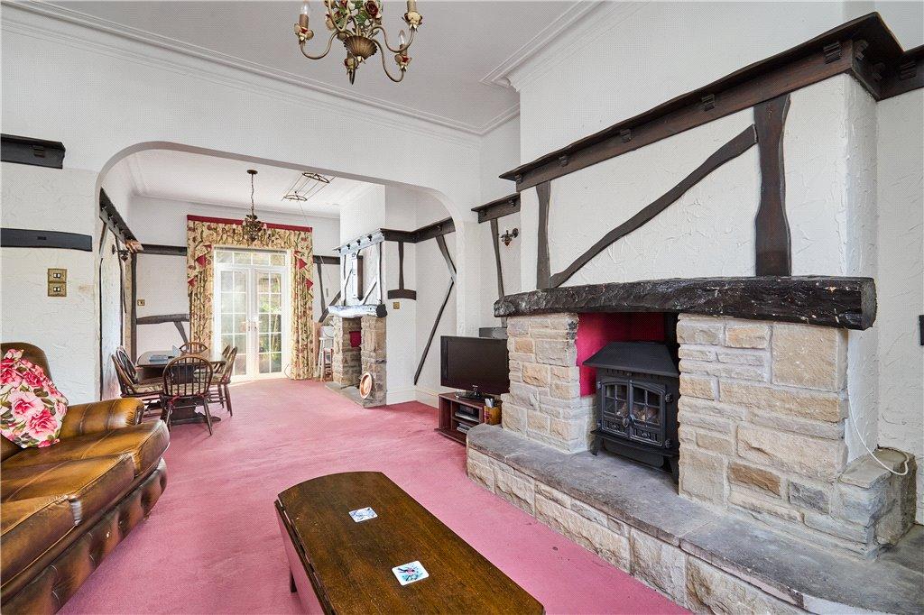 Living/Dining Room