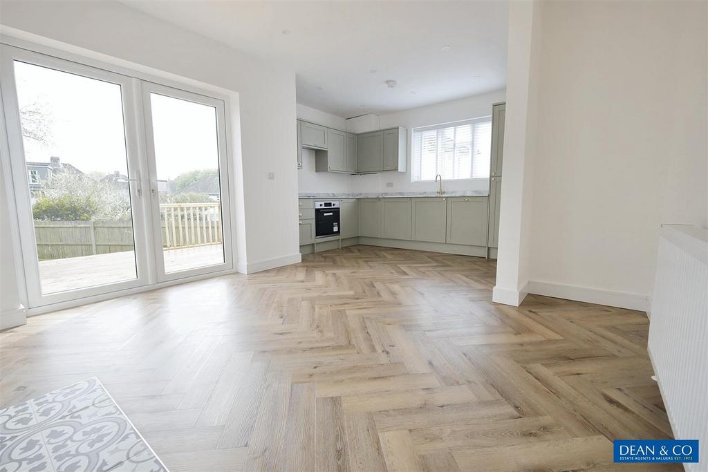 Kitchen/dining room