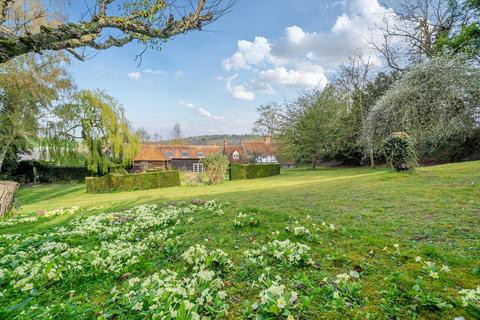 4 bedroom farm house for sale, Middle Assendon, Henley-On-Thames, Oxfordshire, RG9