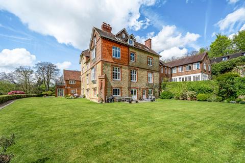 undefined, Fernden Heights, Haslemere, GU27