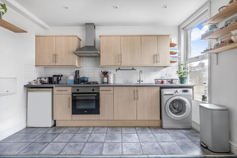 2 bedroom flat to rent, Muschamp Road, London, SE15
