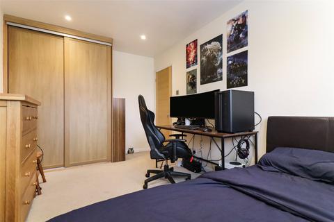 7 Abbots Close, Fleet, GU51 3RF
