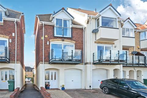 3 bedroom end of terrace house for sale, Pacific Close, Southampton, Hampshire