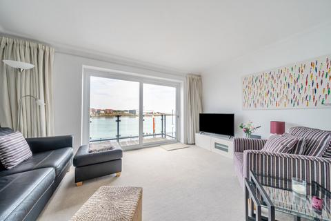 3 bedroom end of terrace house for sale, Pacific Close, Southampton, Hampshire