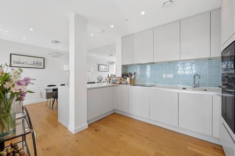 Mapleton Crescent, Wandsworth, London