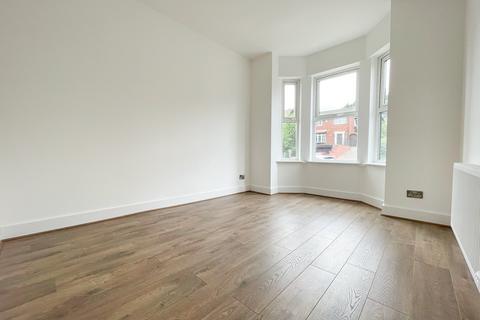 3 bedroom terraced house for sale, Stockport Road West, Bredbury