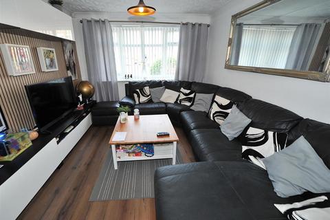 70 Broadway, Irlam, Manchester, M44 6DQ