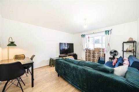 2 bedroom flat for sale, Stubbs Drive, London SE16