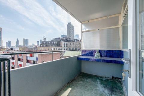 1 bedroom flat for sale, Golden Lane Estate, London EC1Y
