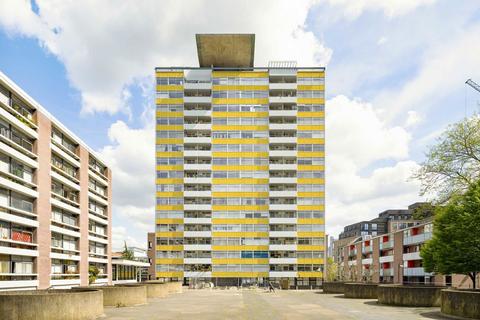 1 bedroom flat for sale, Golden Lane Estate, London EC1Y
