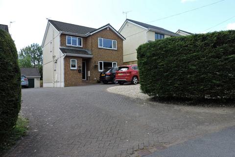 Tycroes Road, Tycroes, SA18 3NS