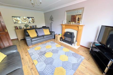 3 bedroom detached house for sale, Tycroes Road, Tycroes, SA18 3NS
