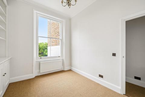 2 bedroom flat for sale, Eardley Crescent, London, SW5