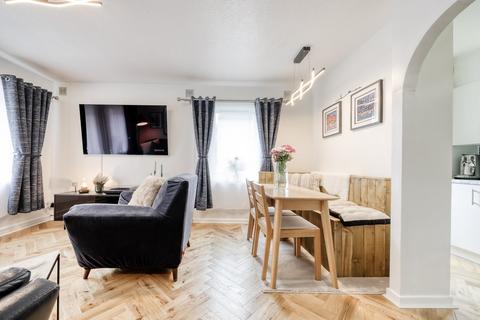 7/1 Sandport, Edinburgh, EH6 6PL