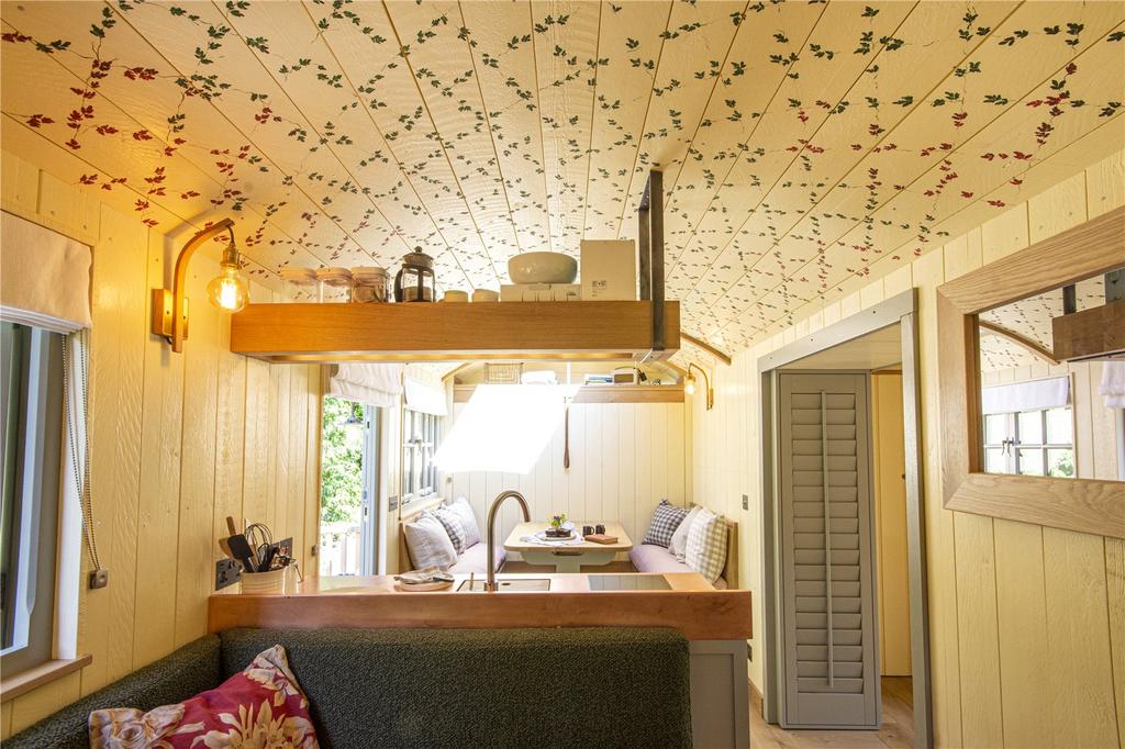 Sh Living Room