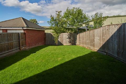 7 Bader Close, Hinckley, LE10 0FN