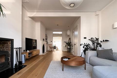 3 bedroom house for sale, Oak Village, Gospel Oak