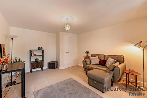 1 bedroom apartment for sale, Hooton Road, Willaston, Neston, CH64 1AD
