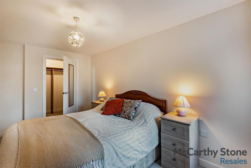 8642560-interior02-800.jpg