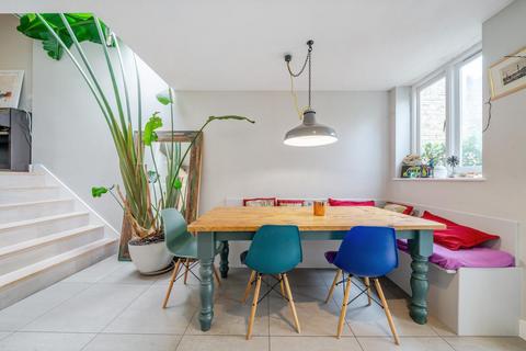 3 bedroom terraced house for sale, Nursery Road, Brixton