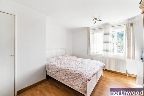 3 bedroom terraced house to rent, Moorbank, Oxford OX4