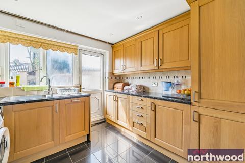 3 bedroom terraced house to rent, Moorbank, Oxford OX4