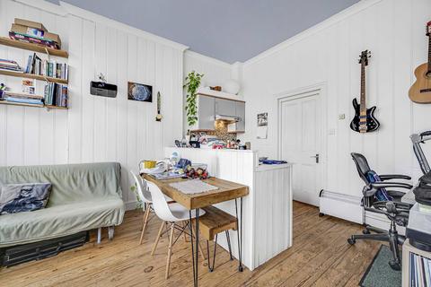 1 bedroom flat for sale, Filmer Road, London SW6
