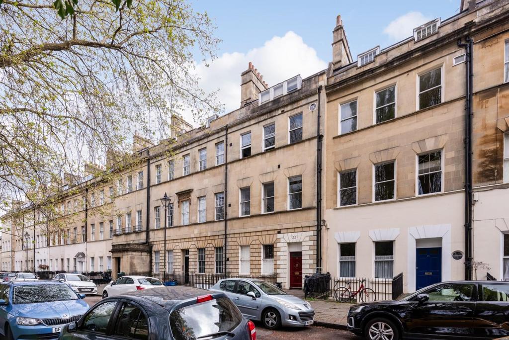 Flat 6, 32 Grosvenor Place, Bath BA1 6 BA-1.jpg