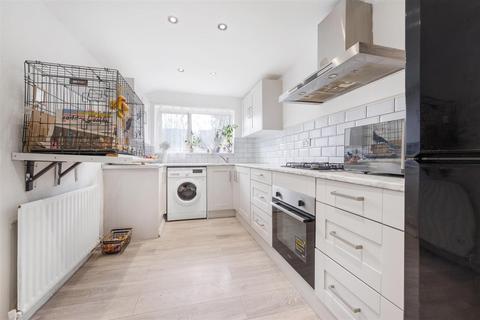 3 bedroom end of terrace house for sale, Croydon Road, Penge, London, SE20