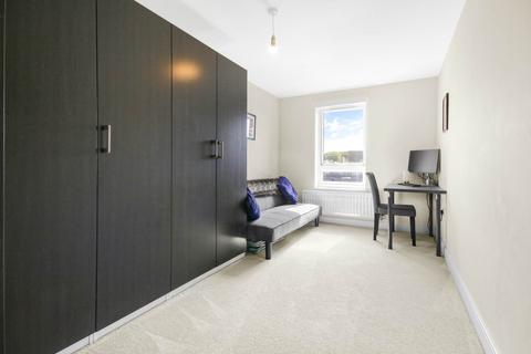 2 bedroom apartment for sale, Webster Close, Bracknell RG12