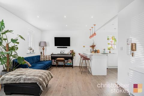 2 bedroom apartment for sale, Yukon Road, Broxbourne, Hertfordshire, EN10 6FN