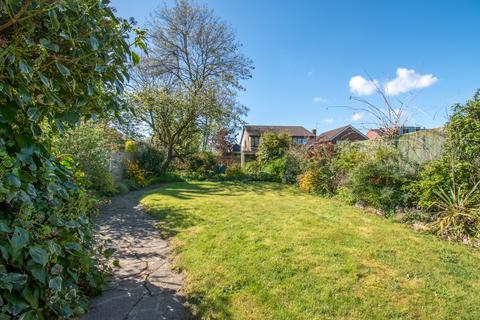4 bedroom semi-detached house for sale, Clovelly Road, Glenfield