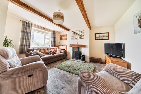3 bedroom end of terrace house for sale, Upper Pike Law, Golcar, Huddersfield, West Yorkshire, HD7