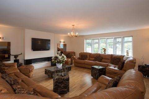 4 bedroom detached bungalow for sale, Silver Birch Coppice, Four Oaks