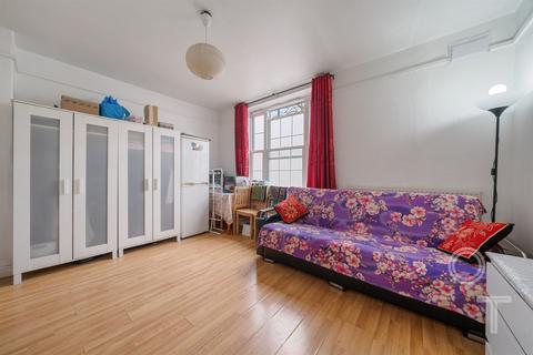 2 bedroom flat for sale, Kennistoun House, NW5
