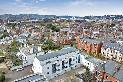 4 bedroom detached house for sale, Magdalen Road, Exeter, Devon, EX2