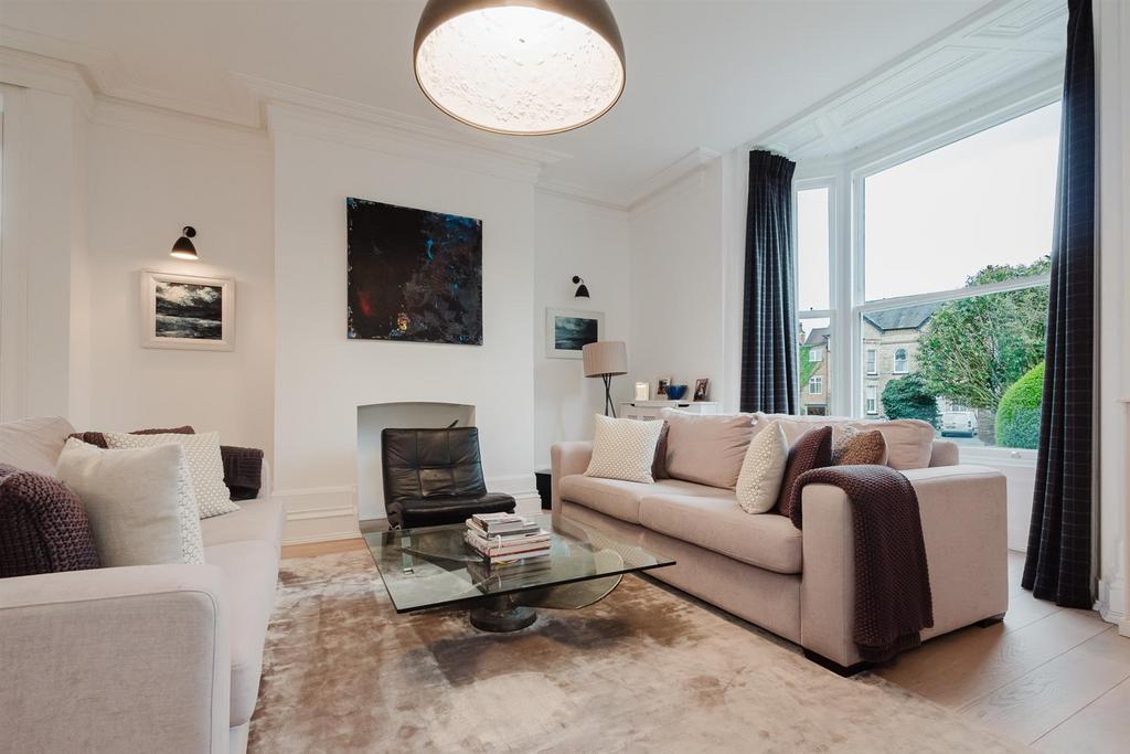 Lounge Area