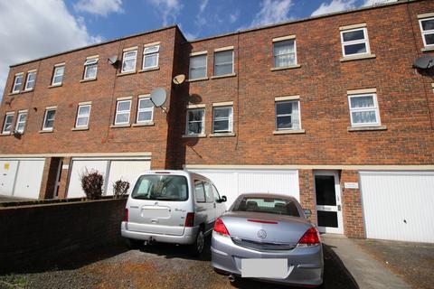 undefined, Balmoral Road, Worcester Park KT4