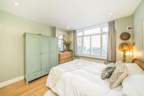 2 bedroom maisonette for sale, Southdown Road, London SW20