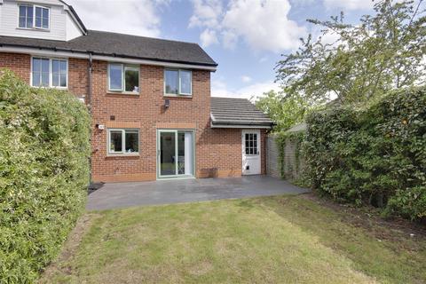 3 bedroom semi-detached house for sale, Langthwaite Close, Brough