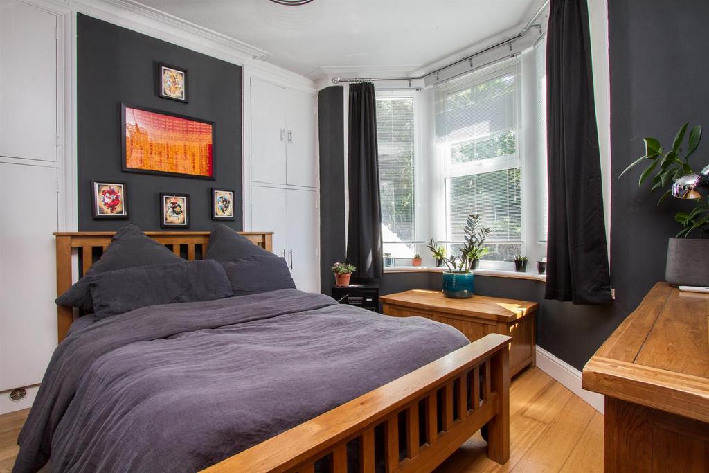 Bedroom1b.jpg