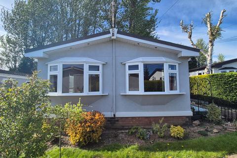 2 bedroom detached house for sale, Oak Lane, Allesley
