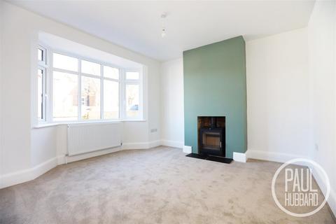 22 Kendal Road, Lowestoft, NR33 0JG