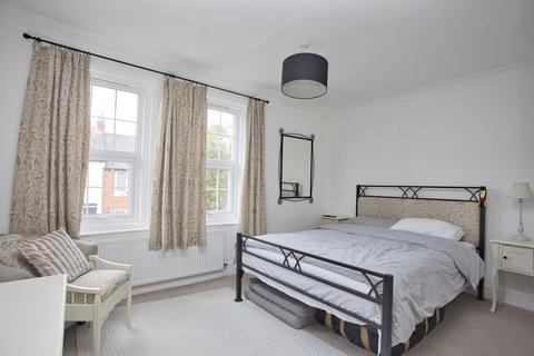41 Dudley Road, Folkestone, CT19 6DA