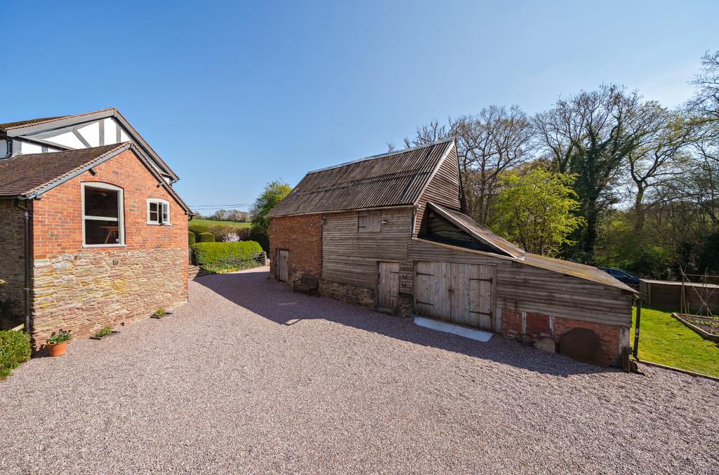 Barn/outbuilding