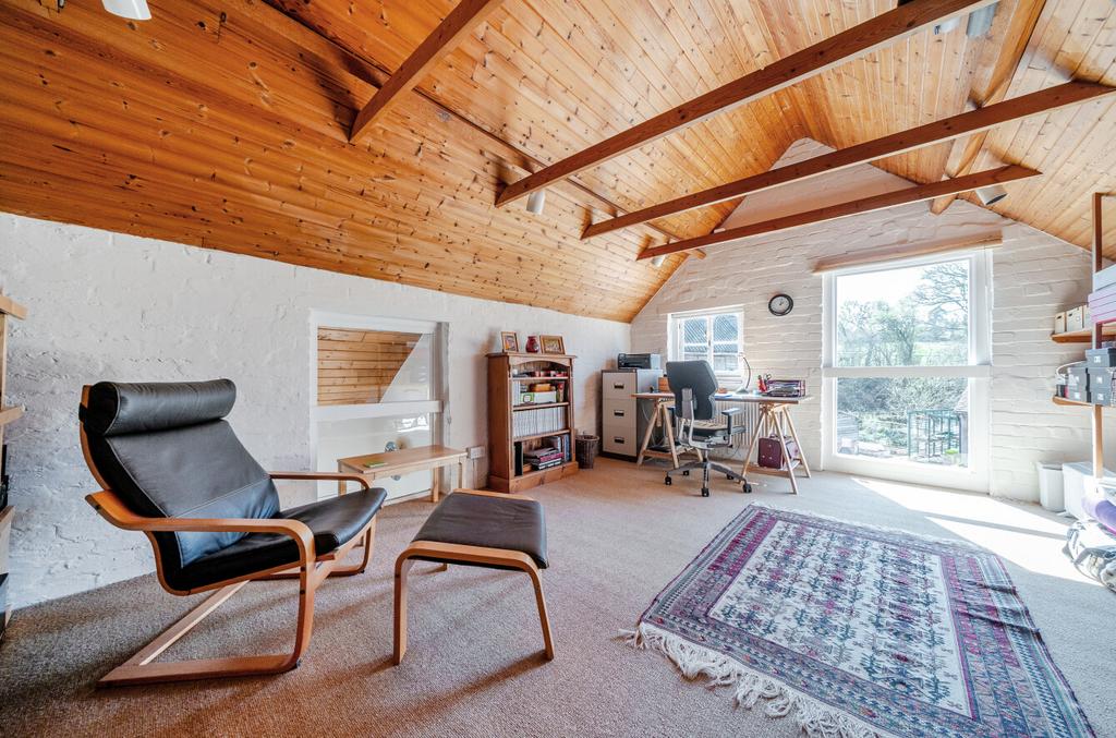 Study/office studio